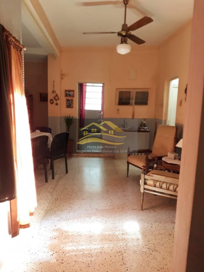 Venta hermosa propiedad estilo clasico