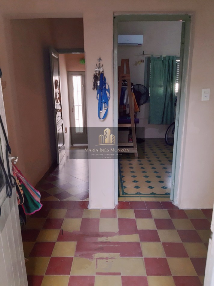 Venta estilo colonial, ubicacion privilegiada
